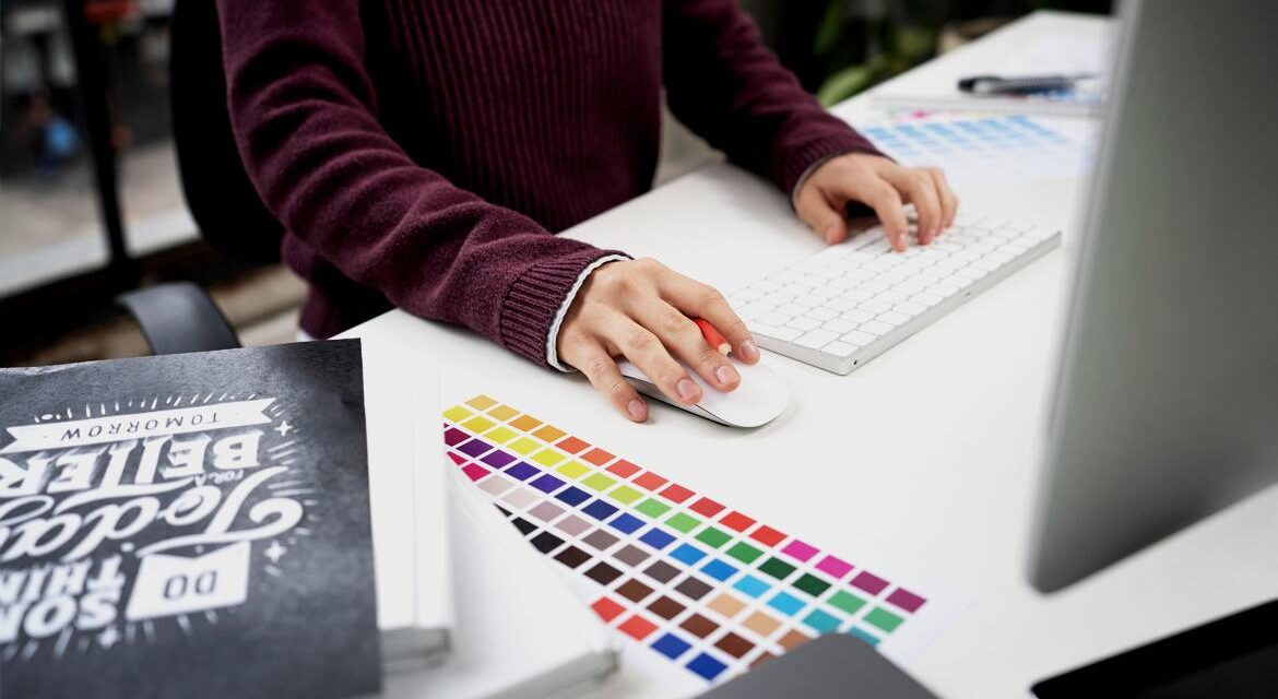 DTP File Formats Explained: InDesign, Illustrator, Word – and When Each Fits
